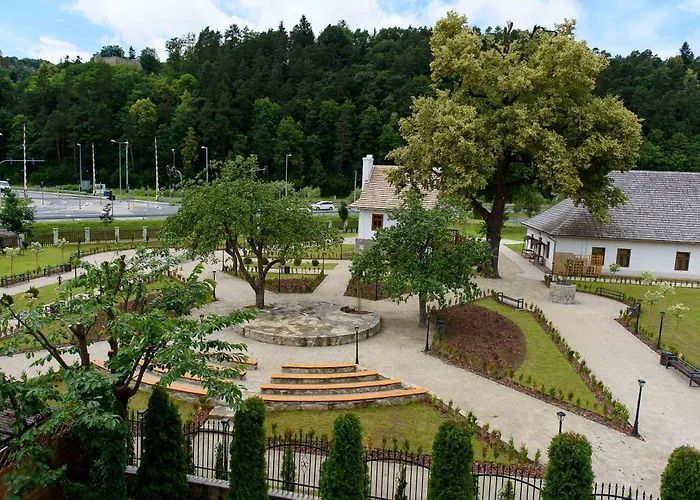 Villa Turris Apartamenty Przy Muszynskim Zamku